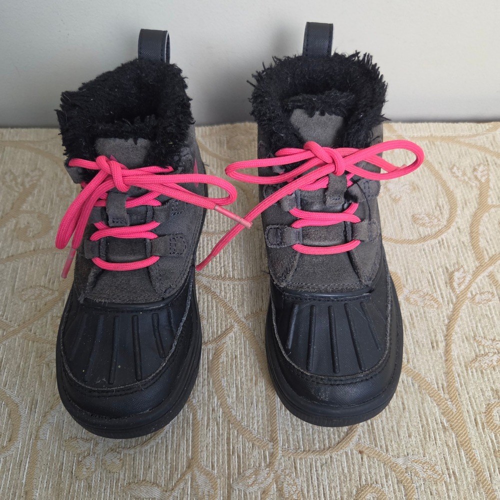 Nike Woodside 2 High ACG Kids Boots 11C Black Pink Lined Duck Boots